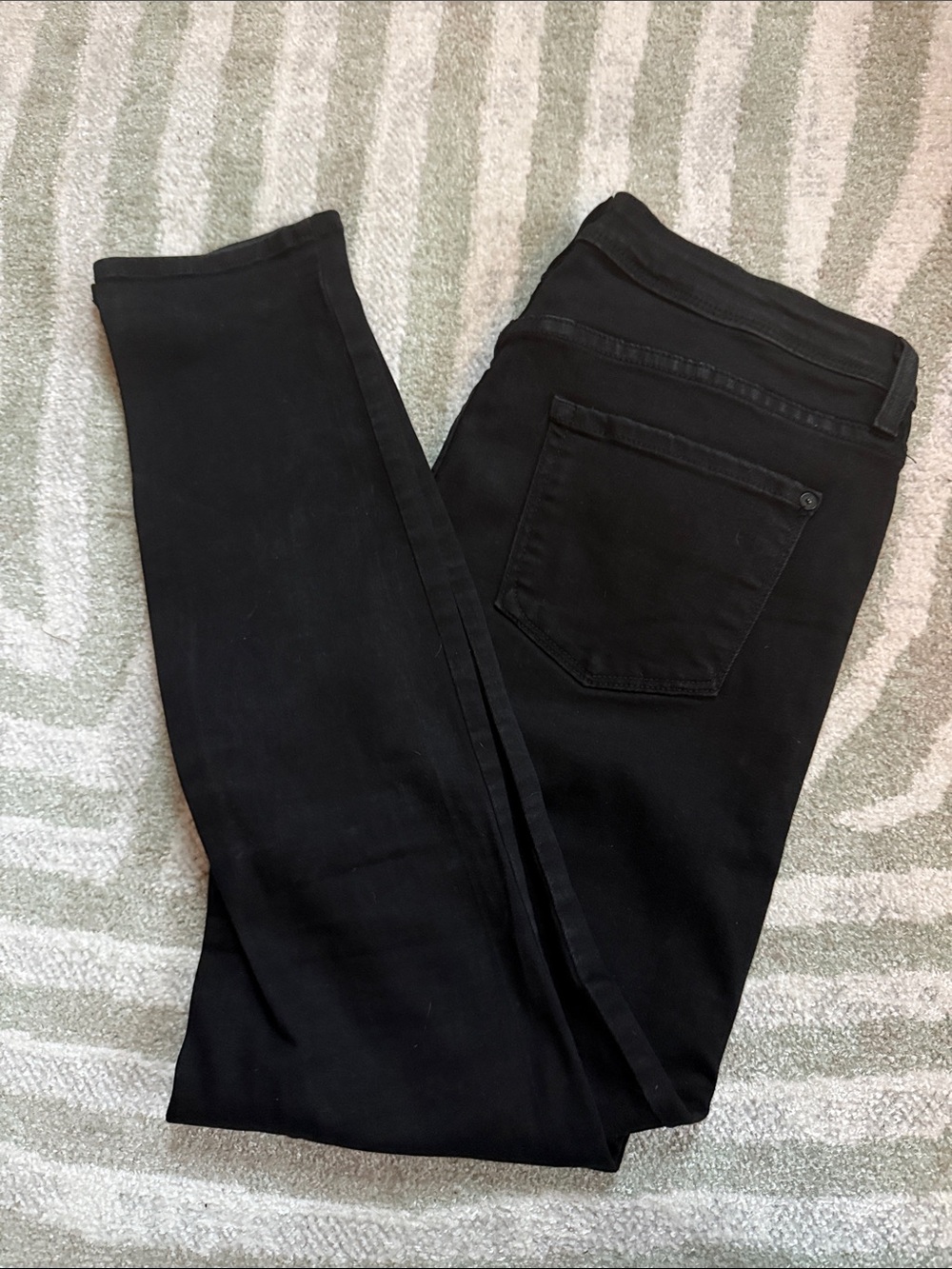 Just Black Women's Skinny Jeans in Black